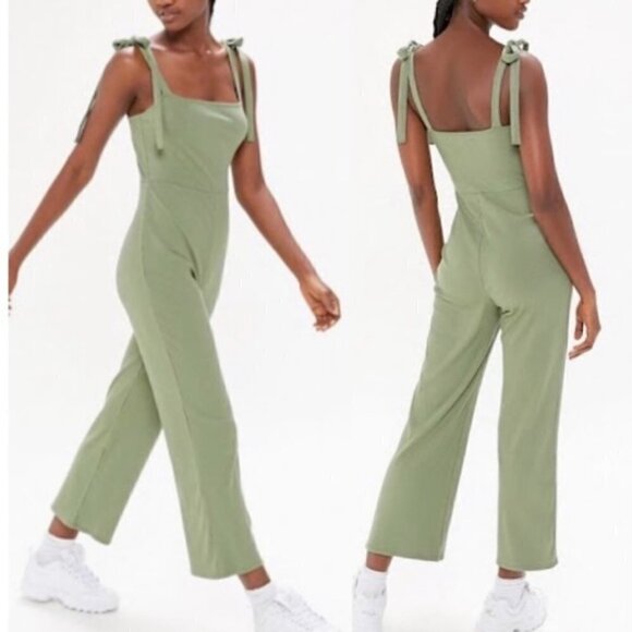 Urban‎ Outfitters Erin Ribbed Tie Shoulder Jumpsuit Green Small - Picture 1 of 9